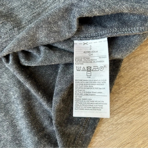 Banana Republic  Tiered Ruffle Long Sleeves Stretch Blouse - Picture 13 of 14